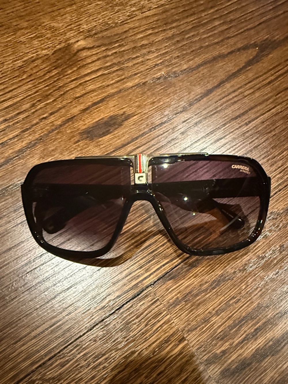 Carrera Oversized Sunglasses black frame with Gold Accent